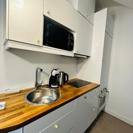 Spacieuses Flats Montaigne Champs Elysee Apartman Párizs