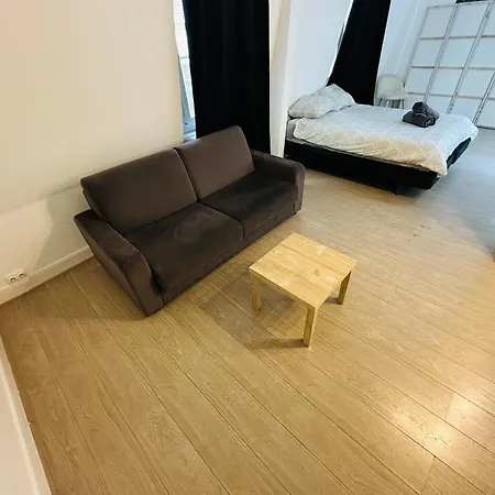 Spacieuses Flats Montaigne Champs Elysee Apartman Párizs